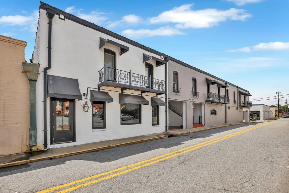 Eagle'S Nest - Spacious Loft Downtown - Near Gsu Statesboro Exterior photo