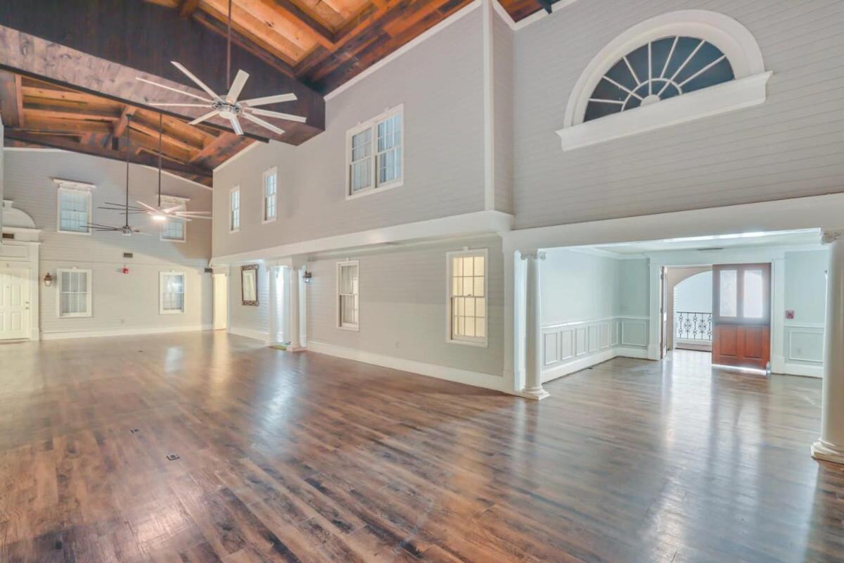 Eagle'S Nest - Spacious Loft Downtown - Near Gsu Statesboro Exterior photo